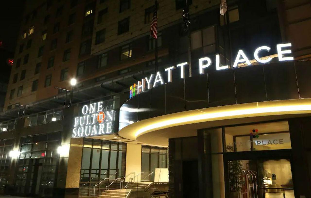 Hyatt Place Flushing/LGA Airport New York Exteriör bild